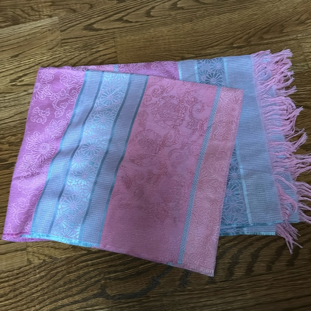 Descours PARIS vintage woven shawl in pink and blue